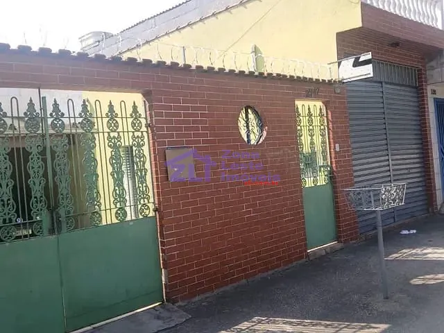 Casa com 250m² 3 quartos e 2 banheiros, à venda, no bairro Vila Ré em São Paulo
