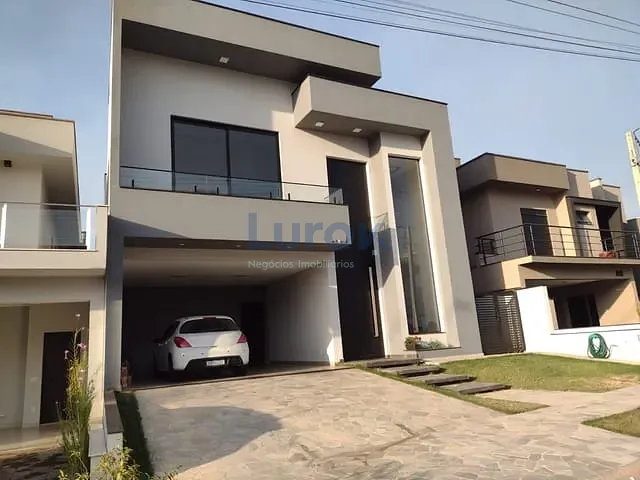 Casa com 311m² 4 quartos e 5 banheiros, à venda, no bairro Jardim São Marcos em Valinhos