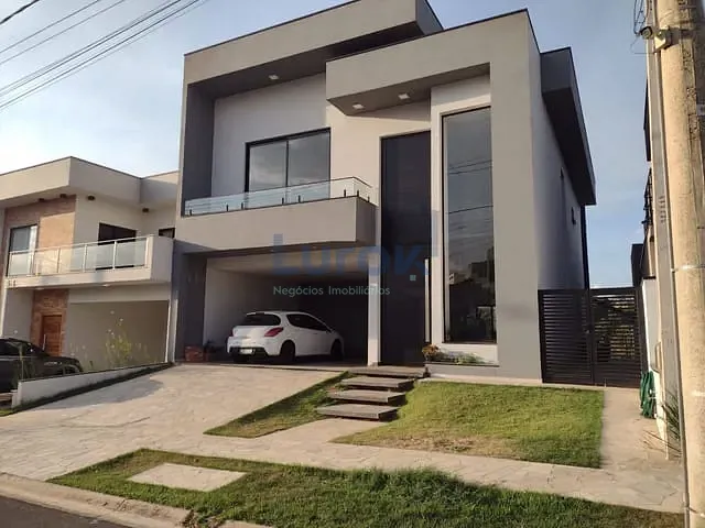 Casa com 311m² 4 quartos e 5 banheiros, à venda, no bairro Jardim São Marcos em Valinhos