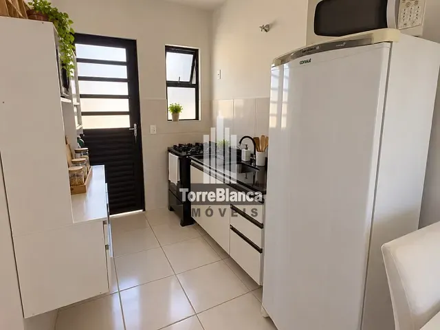 Casa com 60m² 2 quartos e 1 banheiro, para alugar, no bairro Uvaranas em Ponta Grossa