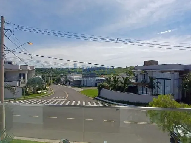Casa com 326m² 4 quartos e 5 banheiros, à venda, no bairro Jardim São Marcos em Valinhos