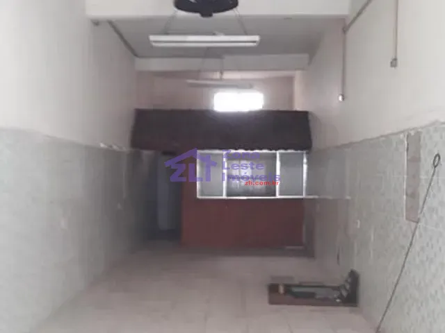 Casa à venda, no bairro Vila Tolstoi em São Paulo