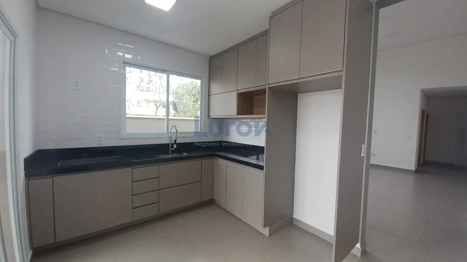 Casa, 3 quartos, 163 m² - Foto 3