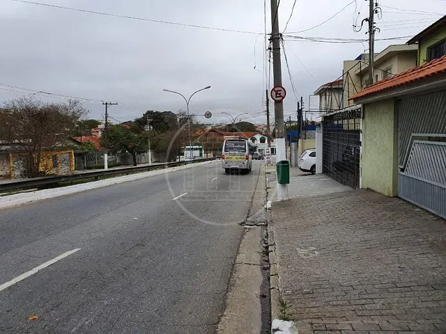 Casa com 250m² 3 quartos e 3 banheiros, à venda, no bairro Interlagos em São Paulo