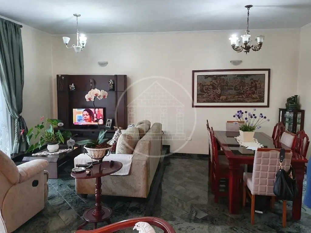 Casa, 3 quartos, 250 m² - Foto 6
