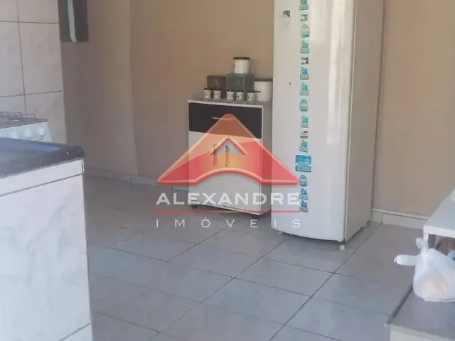 Casa com 125m² 2 quartos e 1 banheiro, à venda, no bairro Conjunto Residencial Galo Branco em São José Dos Campos
