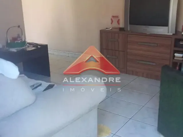 Casa com 125m² 2 quartos e 1 banheiro, à venda, no bairro Conjunto Residencial Galo Branco em São José Dos Campos