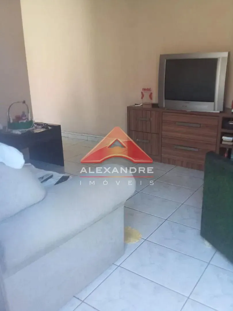 Casa, 2 quartos, 60 m² - Foto 1