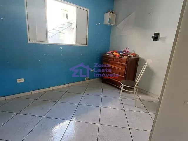 Casa com 200m², para alugar, no bairro Jardim Brasília (Zona Leste) em São Paulo