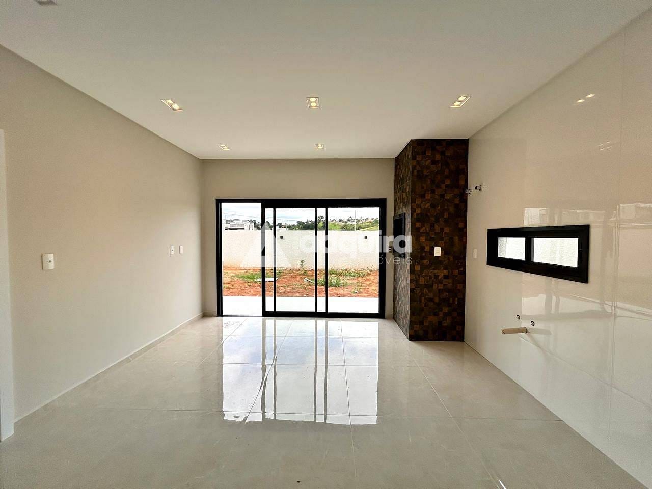 Casa, 4 quartos, 230 m² - Foto 5
