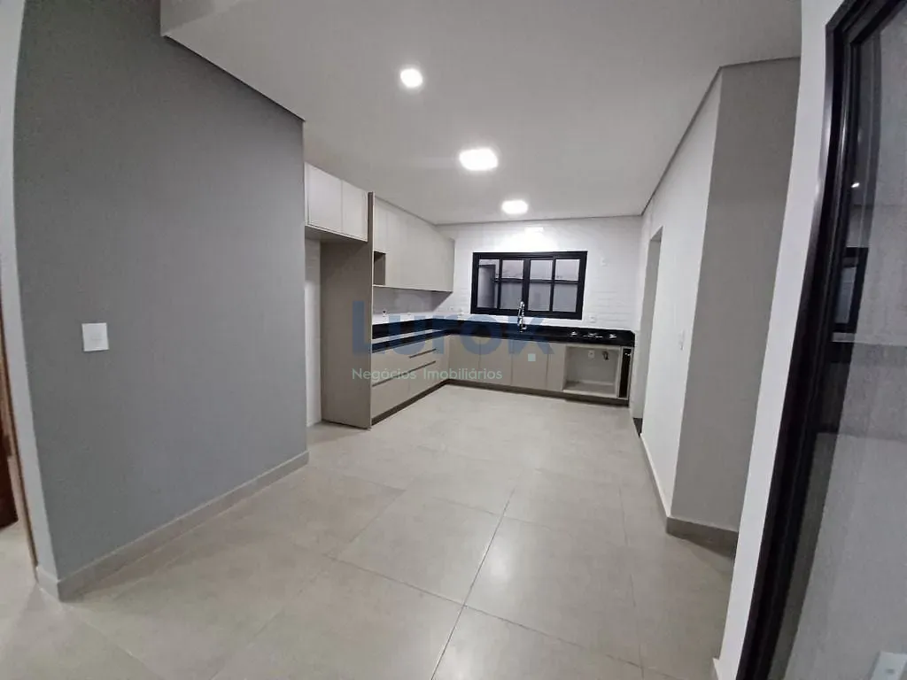 Casa, 3 quartos, 179 m² - Foto 4