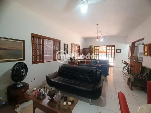 Casa com 430m² 2 quartos e 3 banheiros, à venda, no bairro Jardim Carlos Gomes em Campinas