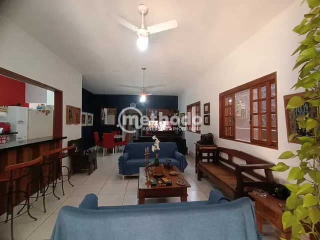 Casa com 430m² 2 quartos e 3 banheiros, à venda, no bairro Jardim Carlos Gomes em Campinas