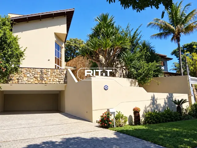 Casa com 780m² 4 quartos e 6 banheiros, para alugar, no bairro Centro em Vinhedo