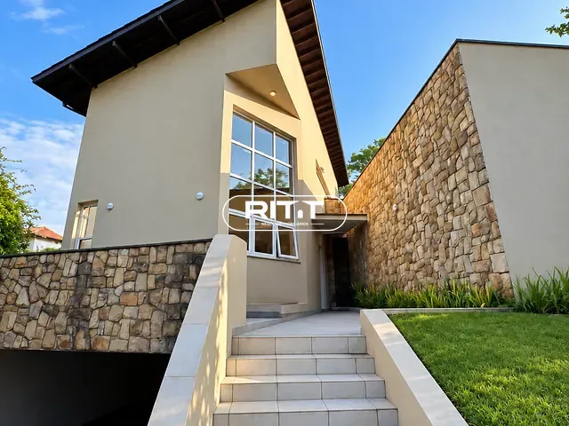 Casa com 780m² 4 quartos e 6 banheiros, para alugar, no bairro Centro em Vinhedo