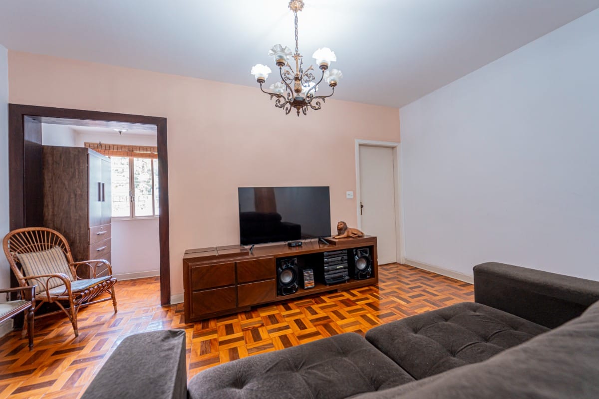 Foto do Casa-Casa tipo para venda em Planalto Paulista com 3 quartos, sendo 1 suíte, 180m²