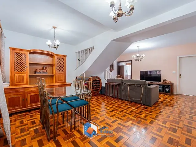 Casa com 180m² 3 quartos e 4 banheiros, à venda, no bairro Planalto Paulista em São Paulo