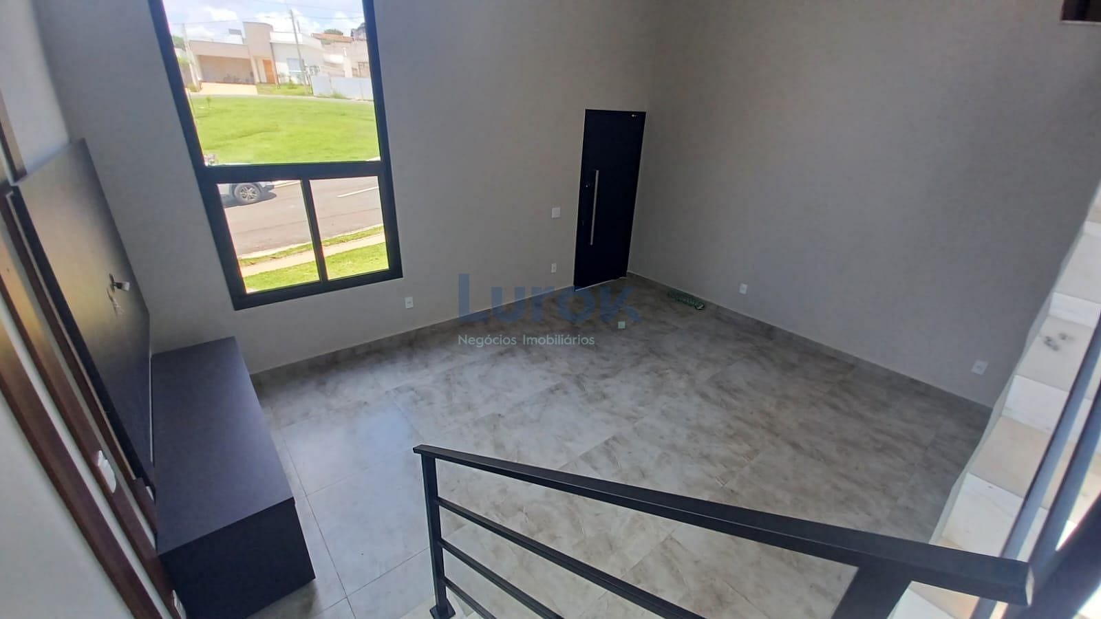 Casa, 3 quartos, 253 m² - Foto 37