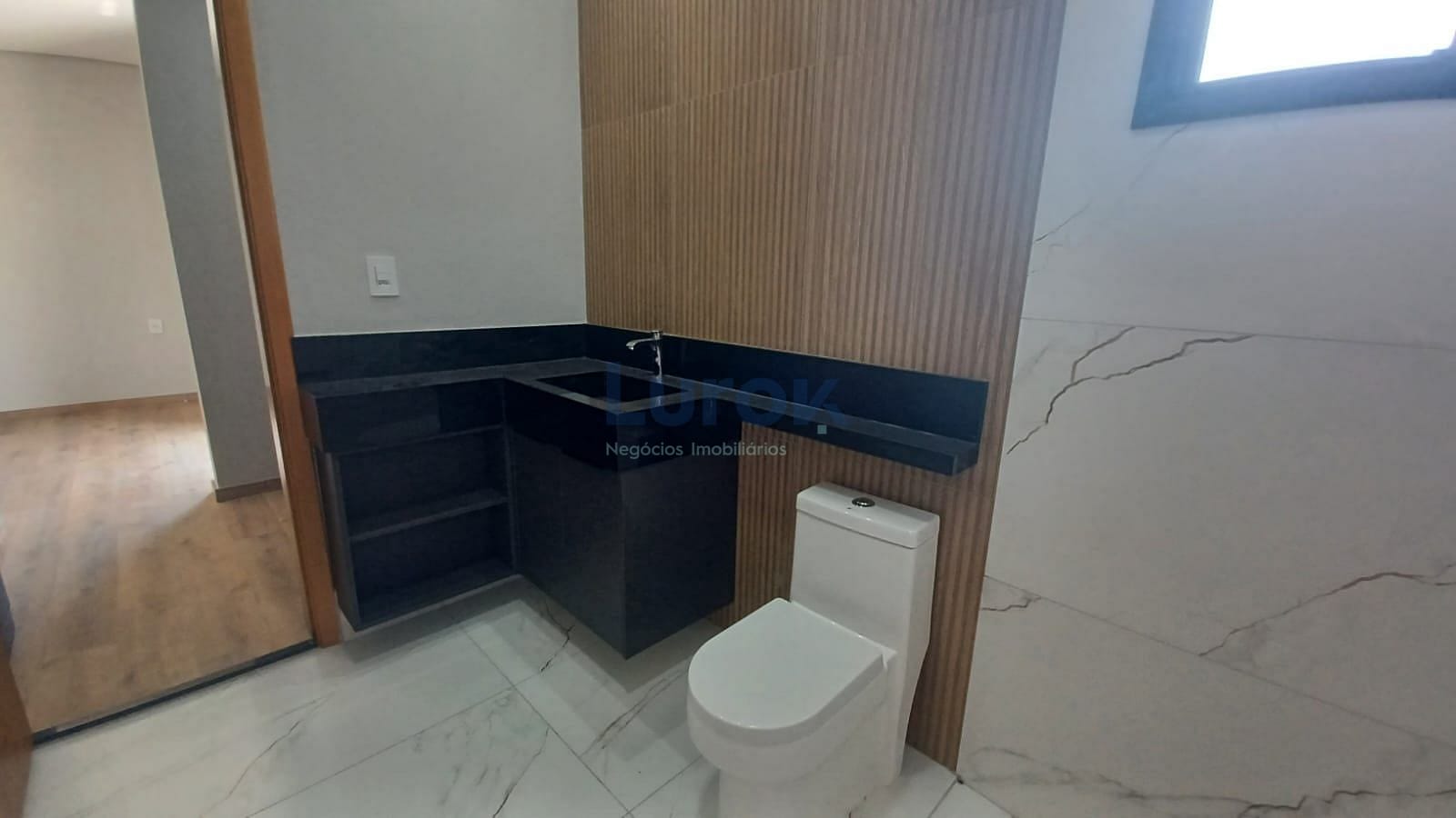 Casa, 3 quartos, 253 m² - Foto 38