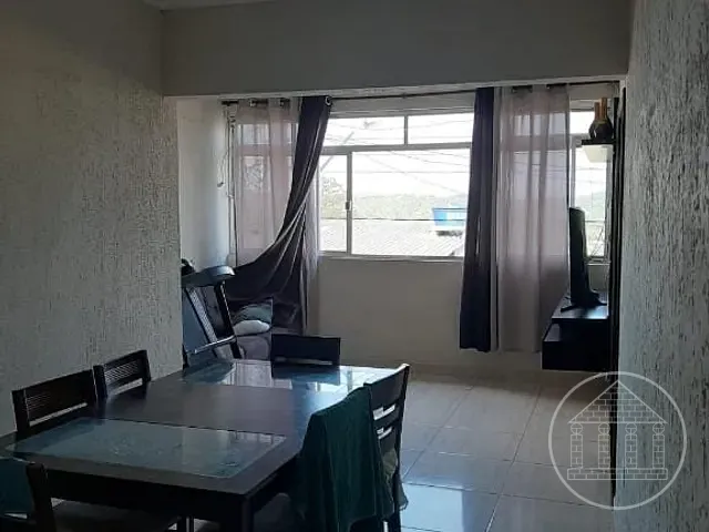 Casa com 200m² 3 quartos e 1 banheiro, à venda, no bairro Jardim dos Álamos em São Paulo