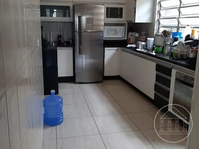 Casa com 200m² 3 quartos e 1 banheiro, à venda, no bairro Jardim dos Álamos em São Paulo