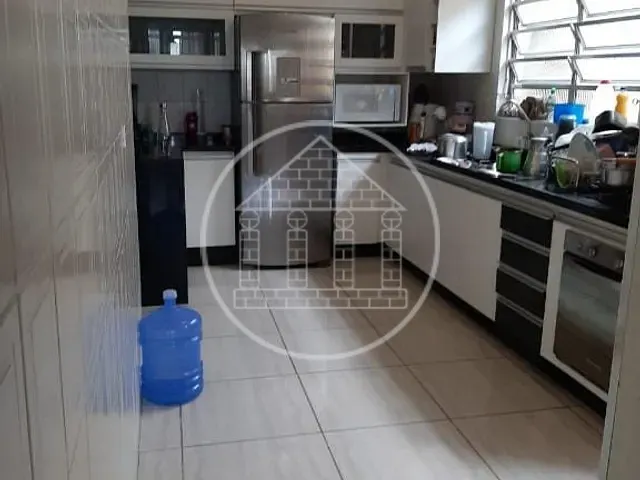 Casa com 200m² 3 quartos e 1 banheiro, à venda, no bairro Jardim dos Álamos em São Paulo