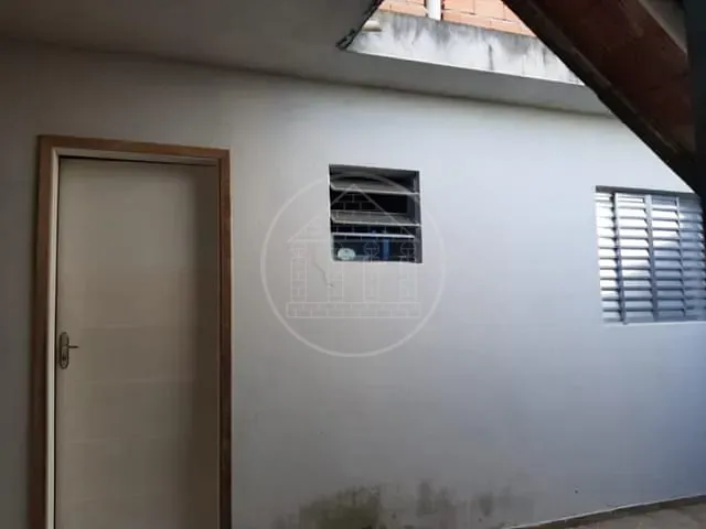 Casa com 200m² 3 quartos e 1 banheiro, à venda, no bairro Jardim dos Álamos em São Paulo
