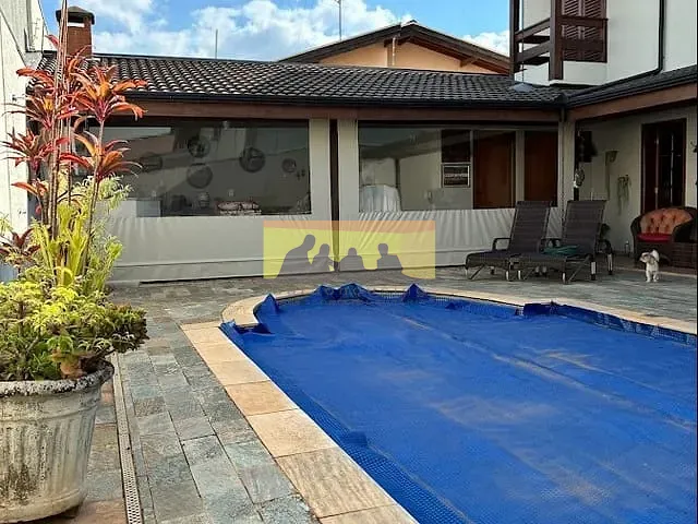 Casa com 350m² 3 quartos e 5 banheiros, à venda ou para alugar, no bairro Parque Alto Taquaral em Campinas