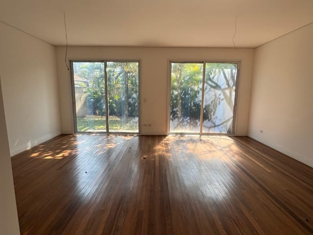 Foto do Casa - Casa em condomínio para venda em Real Parque com 4 quartos, sendo 4 suítes, 320m² | Lares e Andares Imóveis