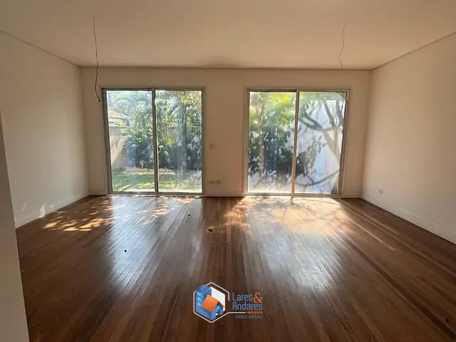 Casa com 320m² 4 quartos e 7 banheiros, à venda, no bairro Real Parque em São Paulo