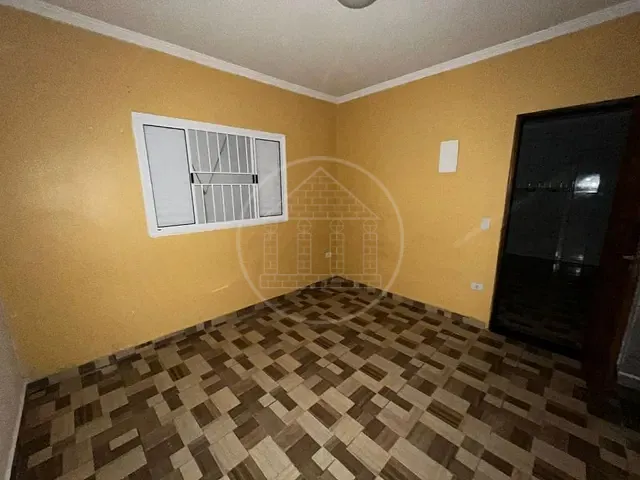 Casa com 125m² 2 quartos e 2 banheiros, à venda, no bairro Balneário São José em São Paulo