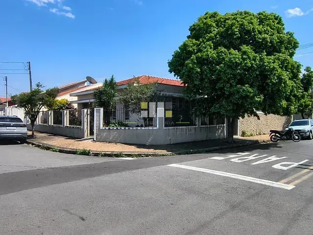 Casa com 452m² 3 quartos e 2 banheiros, para alugar, no bairro Vila Miranda em Sumaré