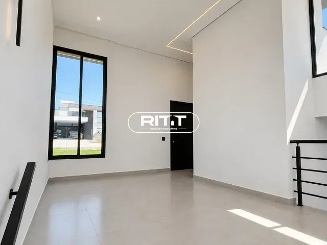 Casa 3 quartos e 4 banheiros, à venda, no bairro São Venâncio em Itupeva