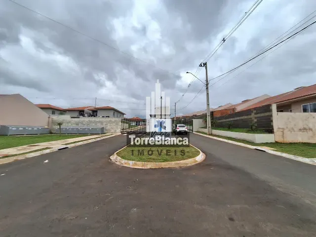 Casa 2 quartos e 1 banheiro, para alugar, no bairro Neves em Ponta Grossa