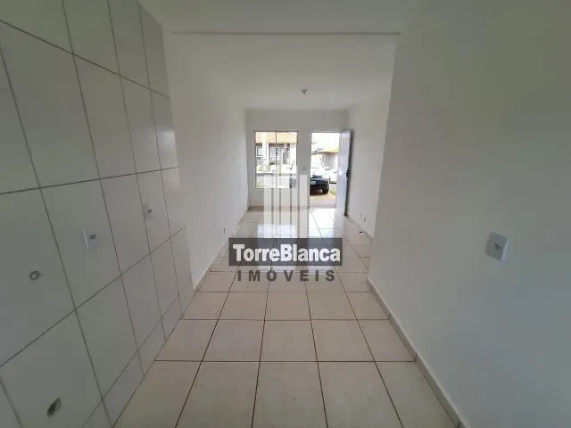 Casa 2 quartos e 1 banheiro, para alugar, no bairro Neves em Ponta Grossa