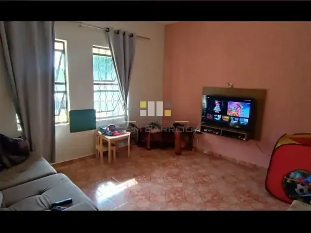 Casa com 258m² 3 quartos e 2 banheiros, à venda, no bairro Planalto do Sol em Sumaré