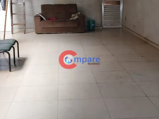 Casa com 321m² 2 quartos e 1 banheiro, à venda, no bairro Parque Mikail em Guarulhos