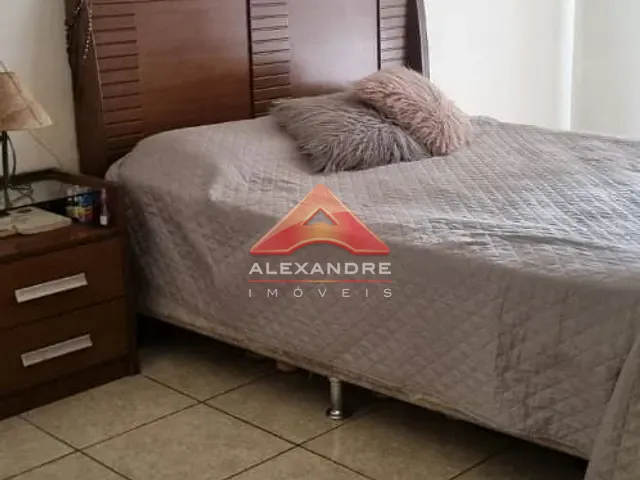 Casa com 125m² 3 quartos e 3 banheiros, à venda, no bairro Jardim Ismênia em São José dos Campos