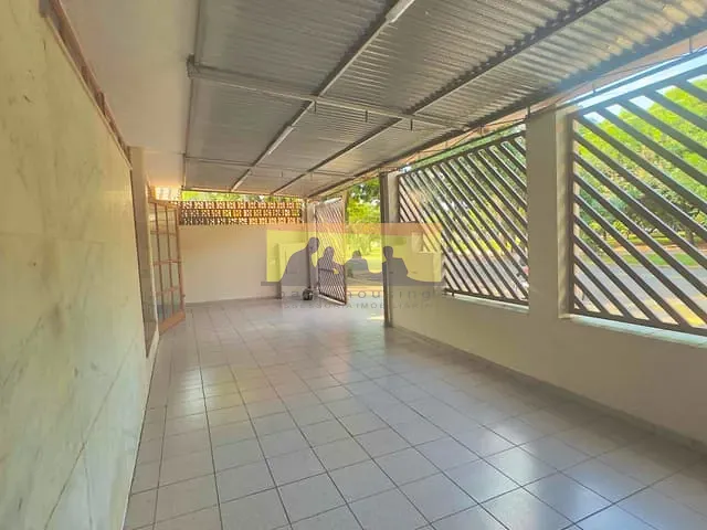 Casa com 256m² 1 quarto e 1 banheiro, para alugar, no bairro Jardim Santa Genebra II (Barao Geraldo) em Campinas