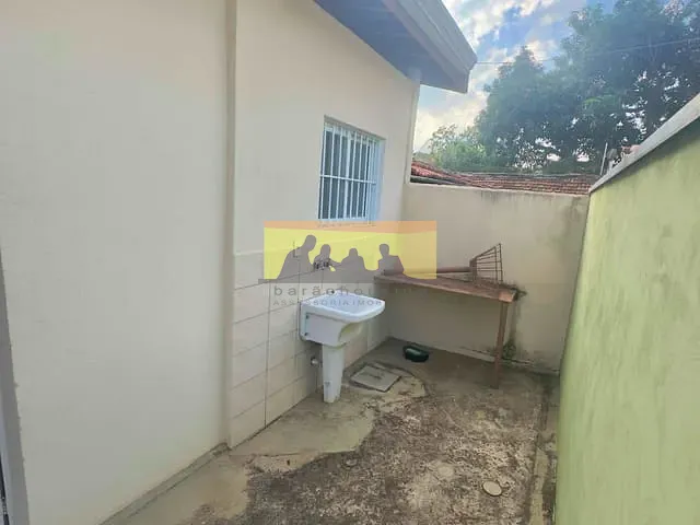 Casa com 256m² 1 quarto e 1 banheiro, para alugar, no bairro Jardim Santa Genebra II (Barao Geraldo) em Campinas