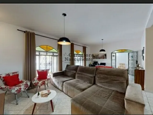 Casa com 294m² 5 quartos e 1 banheiro, à venda, no bairro Jardim Petropolis em São José dos Campos