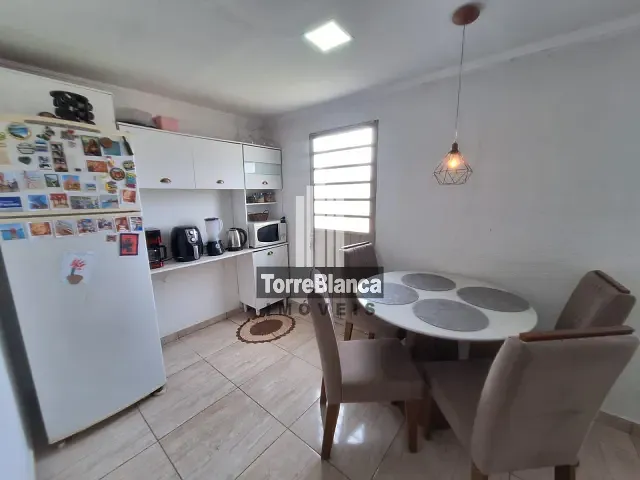 Casa com 275m² 3 quartos e 1 banheiro, à venda ou para alugar, no bairro Neves em Ponta Grossa