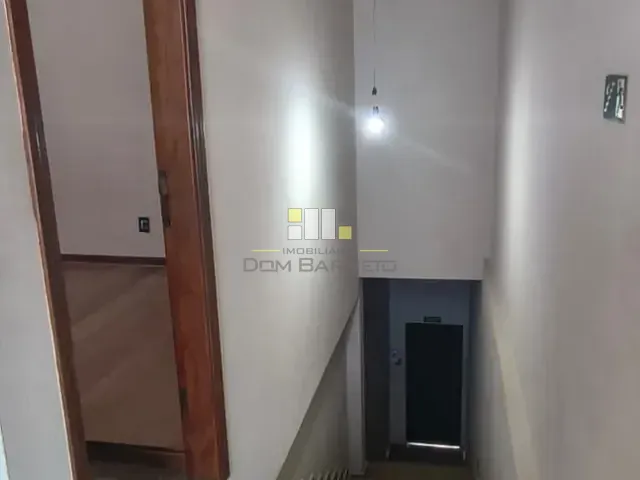 Casa 2 quartos e 1 banheiro, para alugar, no bairro Centro em Sumaré