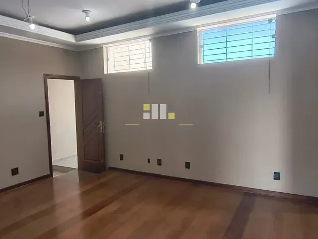 Casa 2 quartos e 1 banheiro, para alugar, no bairro Centro em Sumaré