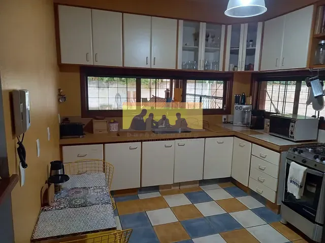 Casa com 1000m² 5 quartos e 8 banheiros, à venda, no bairro Chácara Santa Margarida em Campinas