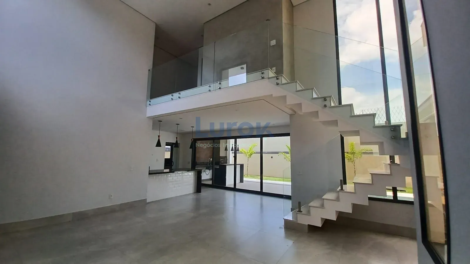 Casa, 3 quartos, 241 m² - Foto 4