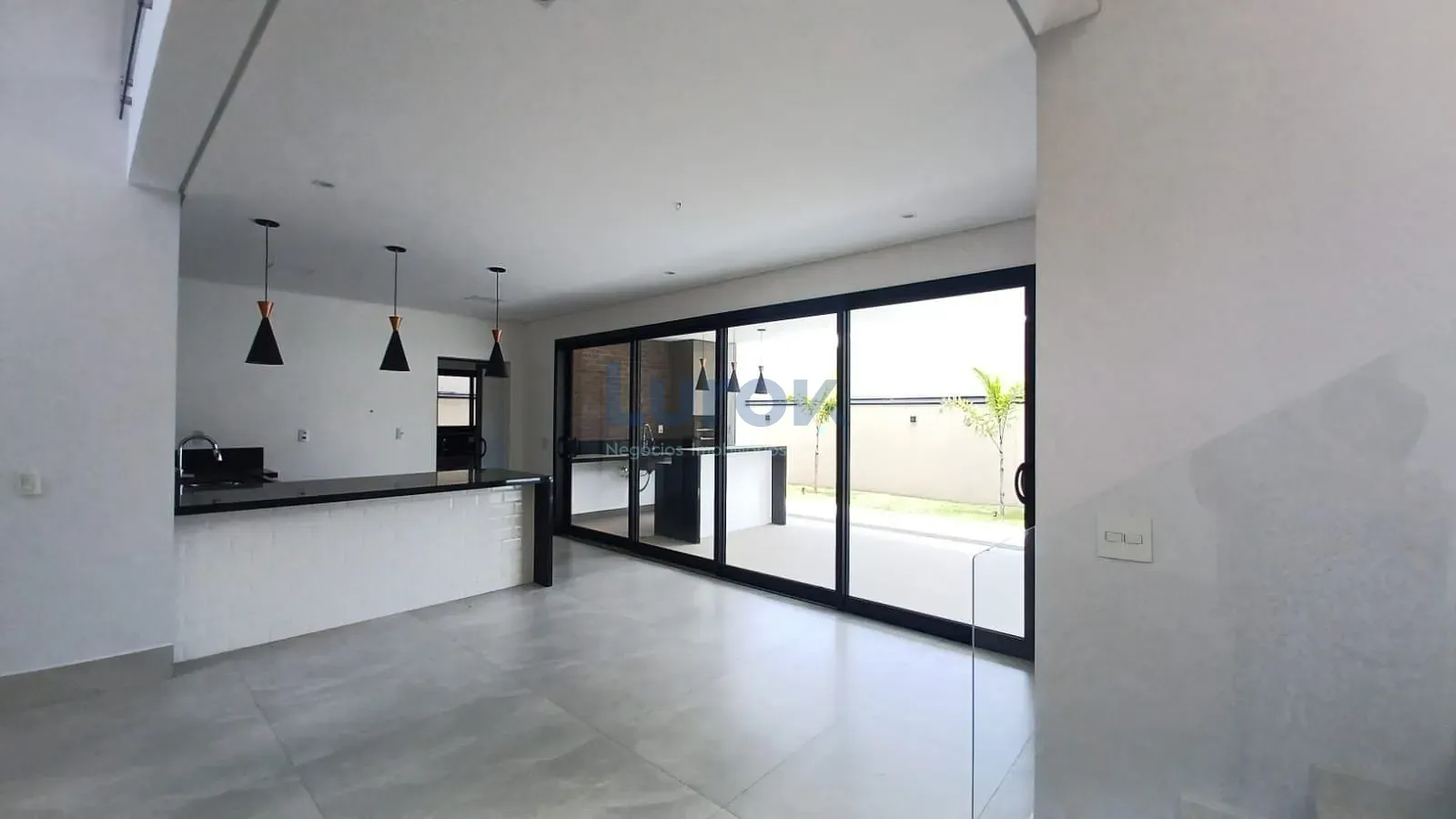 Casa, 3 quartos, 241 m² - Foto 7