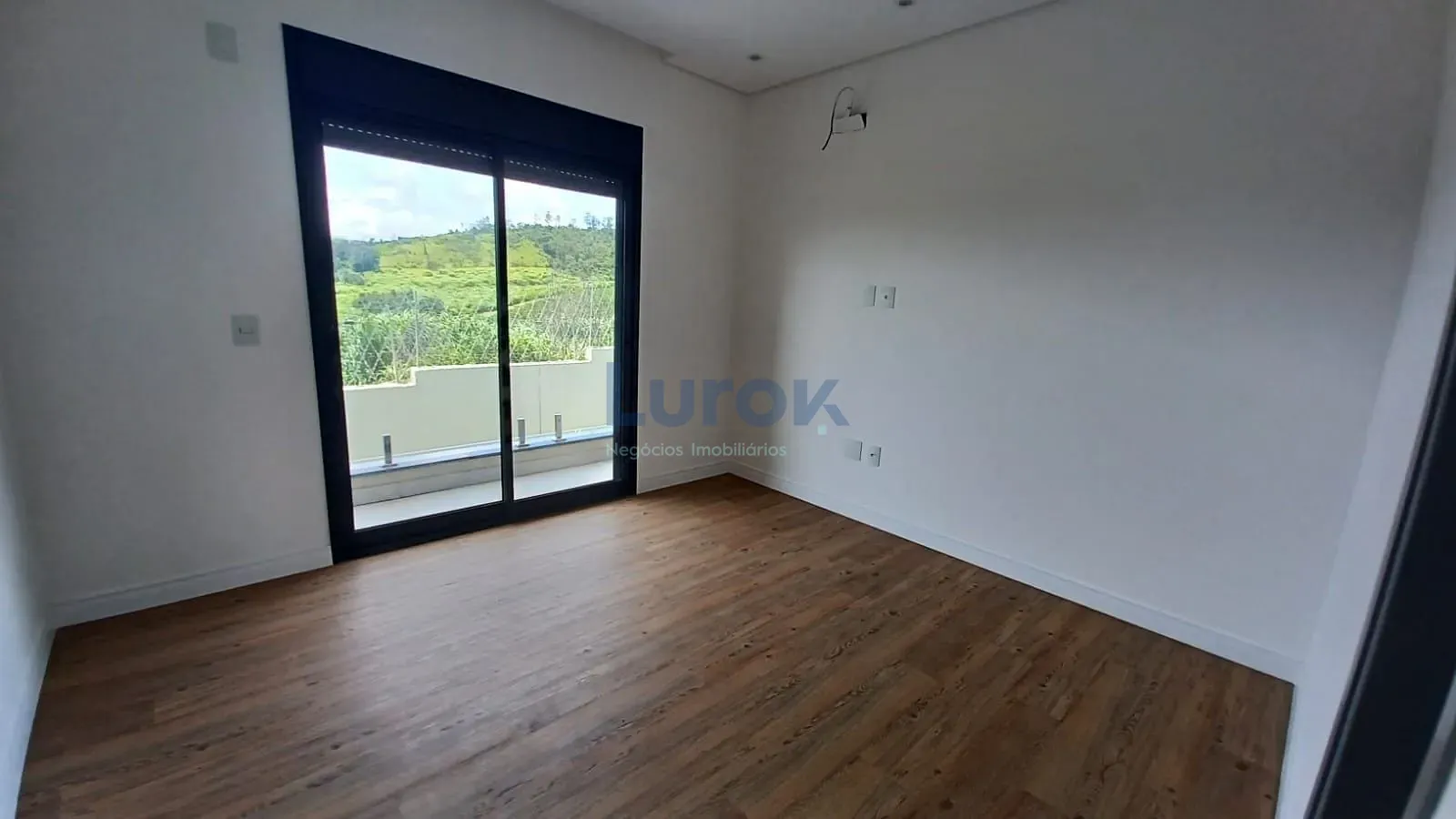 Casa, 3 quartos, 241 m² - Foto 14