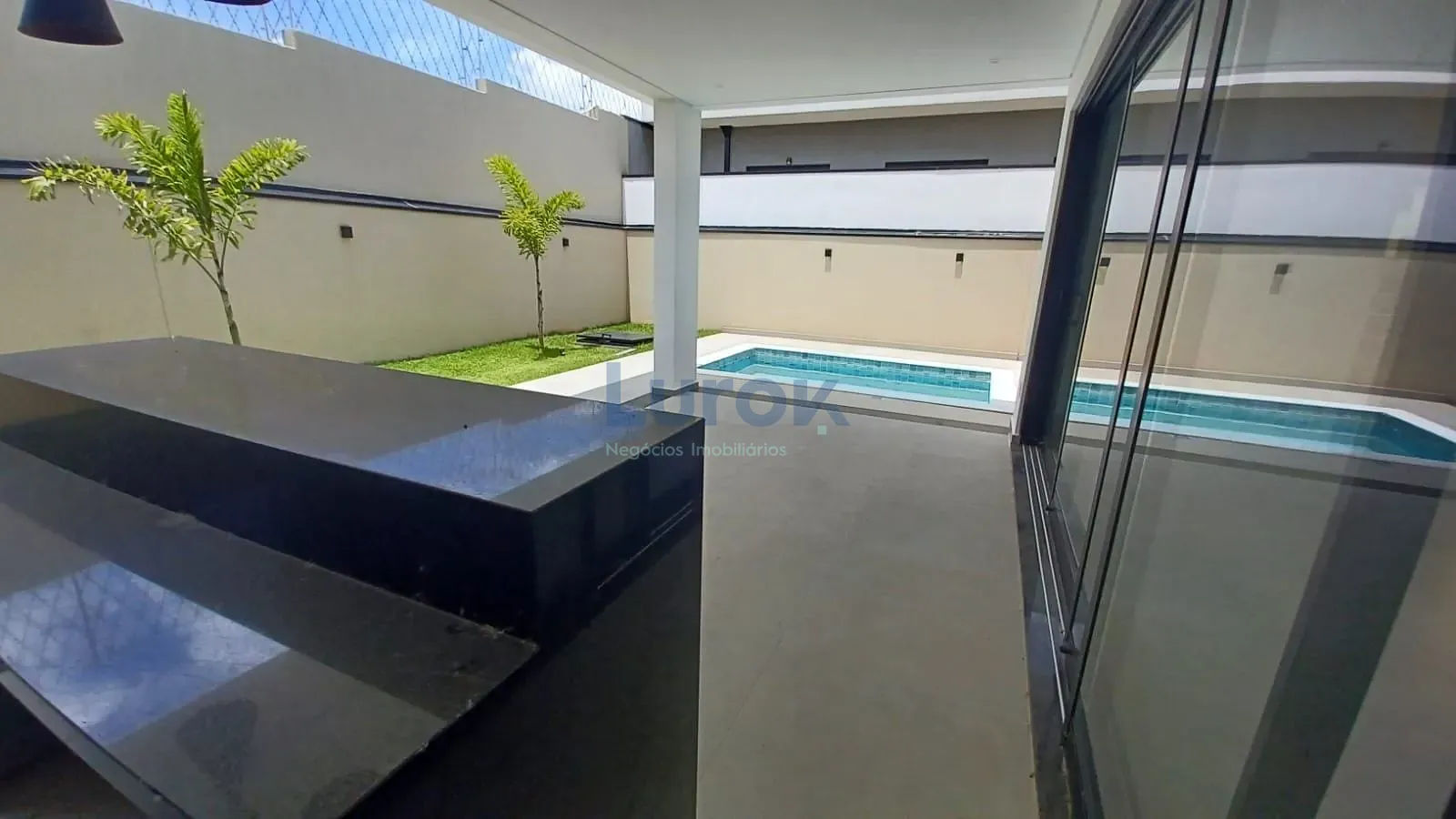 Casa, 3 quartos, 241 m² - Foto 37