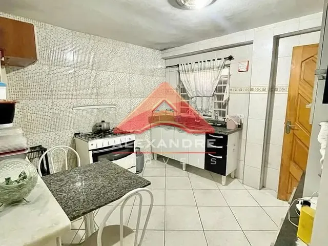 Casa com 222m² 3 quartos e 2 banheiros, à venda, no bairro Monte Castelo em São José Dos Campos